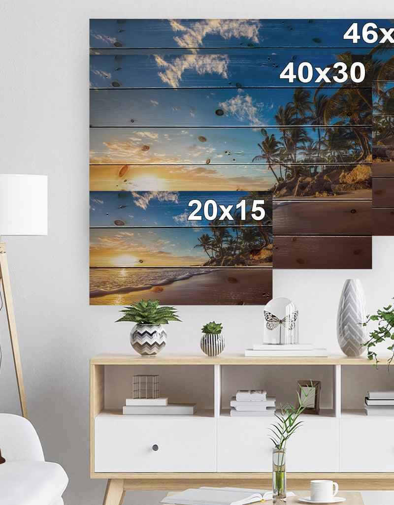 Designq Paradise Tropical Island Beach Sunrise - Seashore Print On Natural Pine Wood