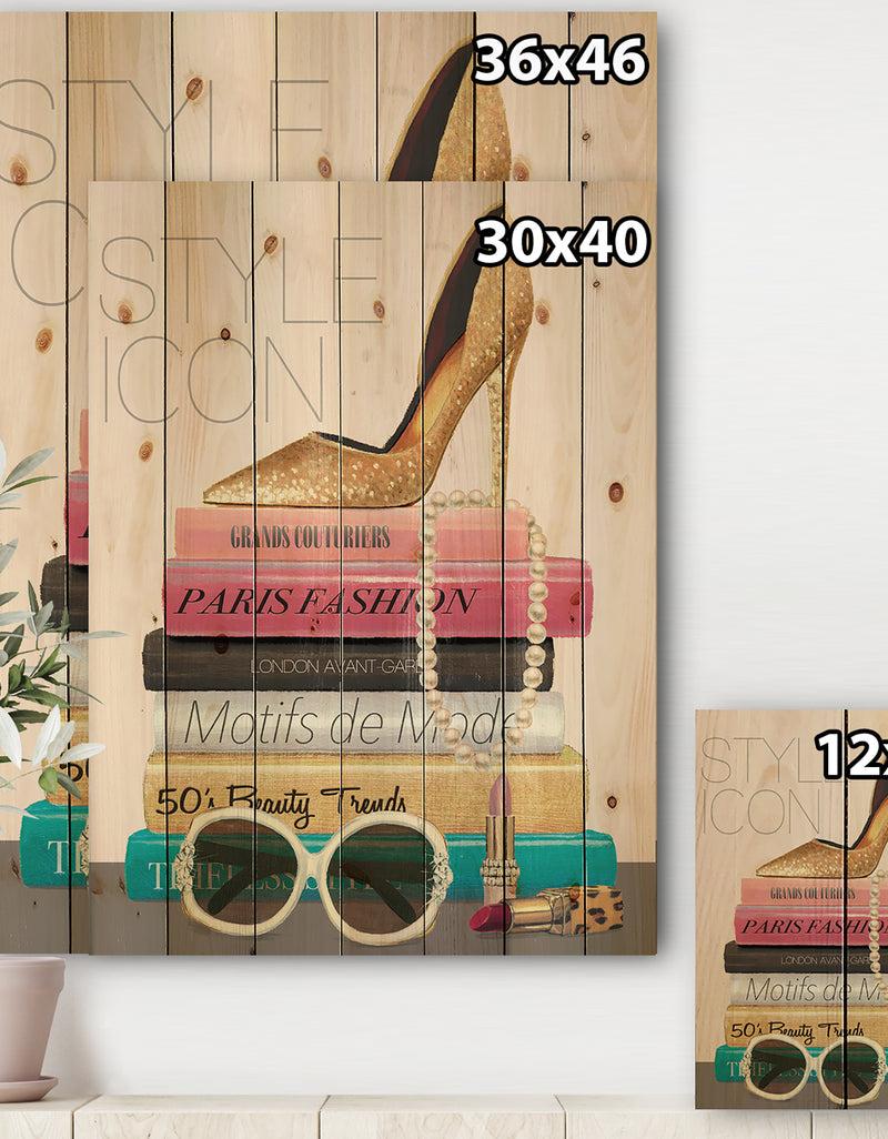 Designq Paris Glamourous Gold Style IV - Fashion Print On Natural Pine Wood