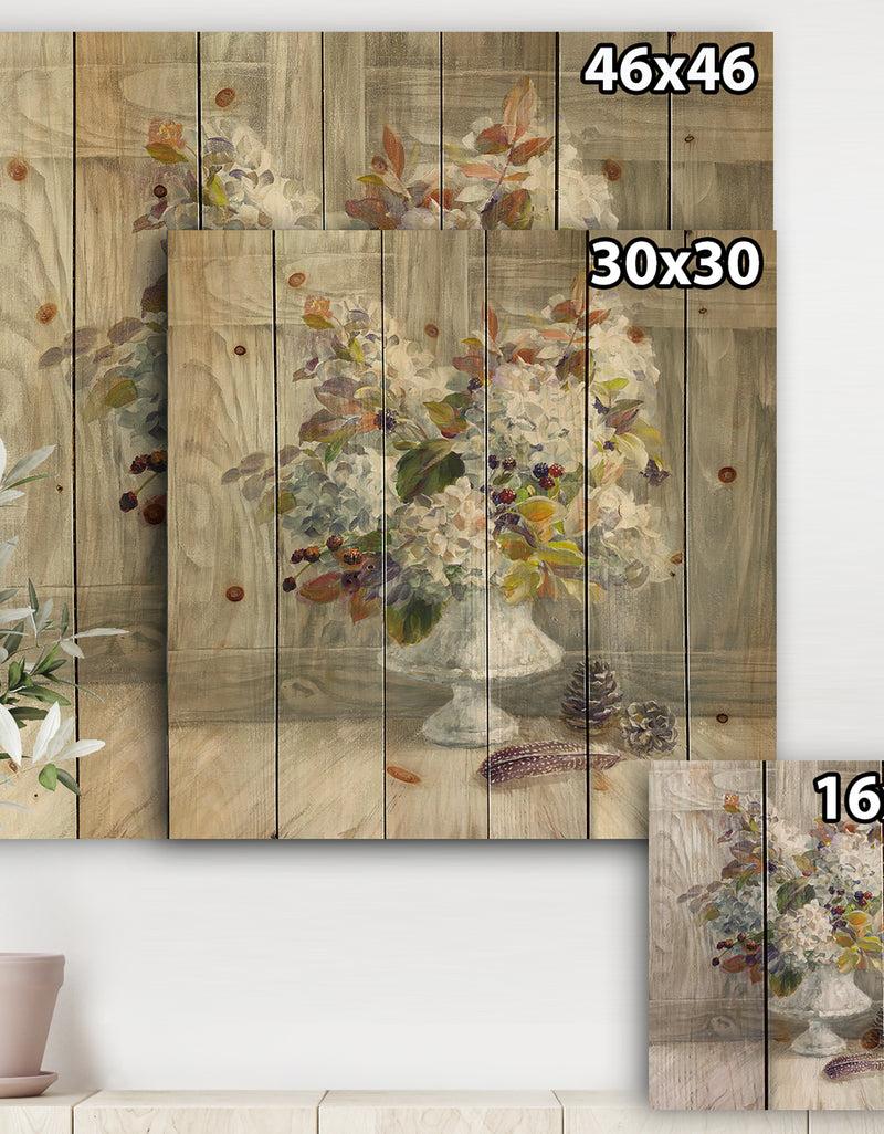 Designq Rustic Florals White - Cabin & Lodge Print On Natural Pine Wood