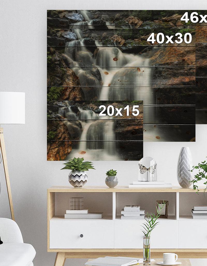 Designq Slow Motion Waterfall On Rocks - Landscape Print On Natural Pine Wood