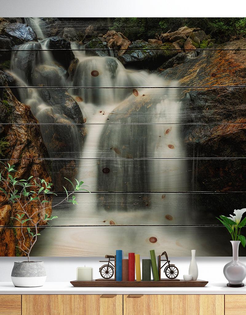 designq Slow Motion Waterfall on Rocks - Landscape Print on Natural Pine Wood