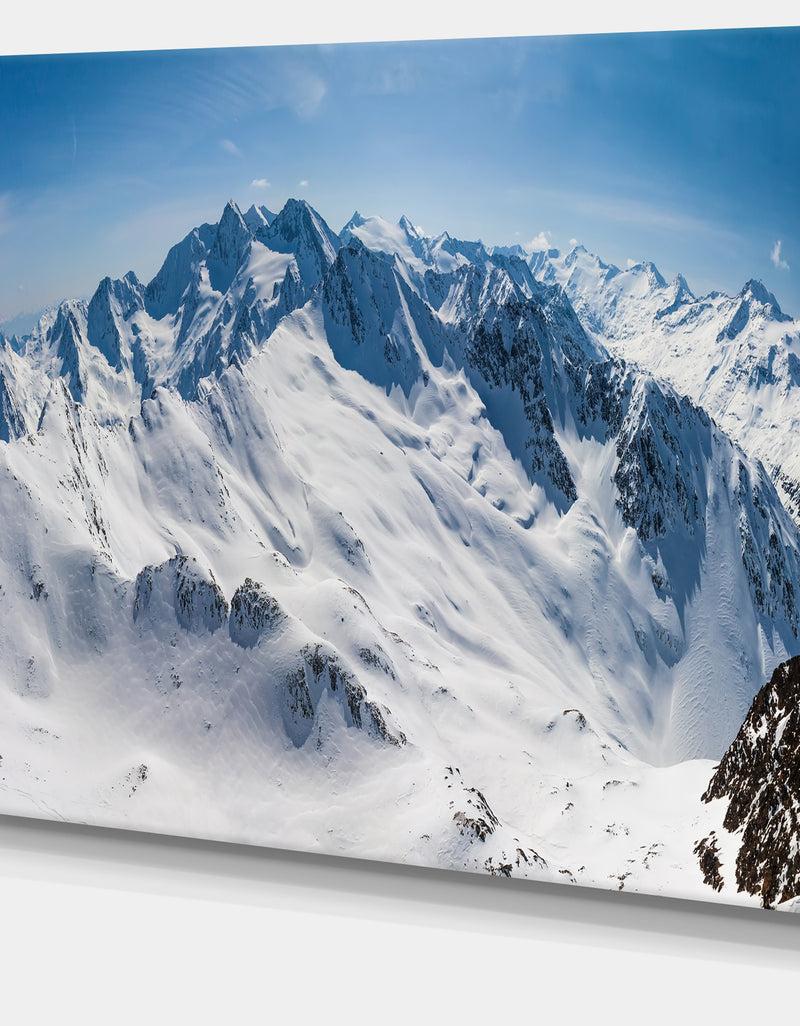 Designq Snowy Mountains Panoramic View - Landscape Wall Art Canvas Print