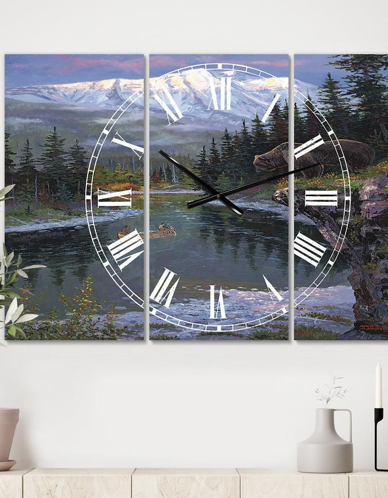 designq Southfork Grizzly - Oversized Traditional Wall Clock - 3 Panels