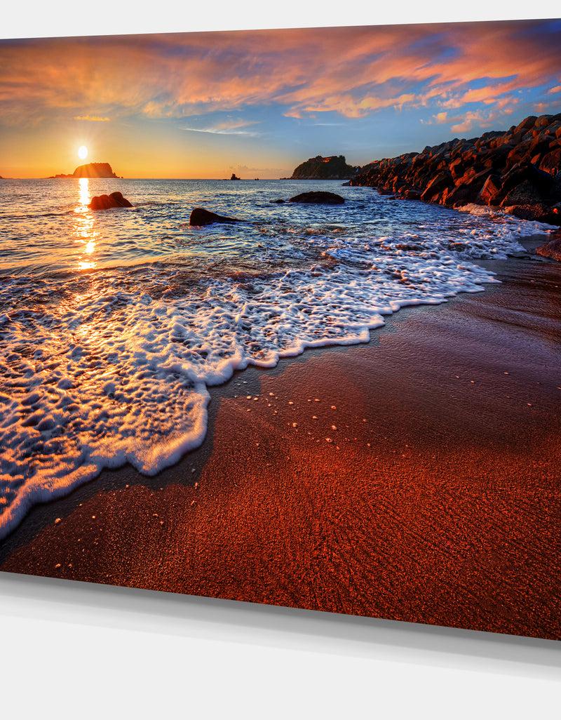 Designq Stunning Ocean Beach At Sunset - Seashore Canvas Art Print