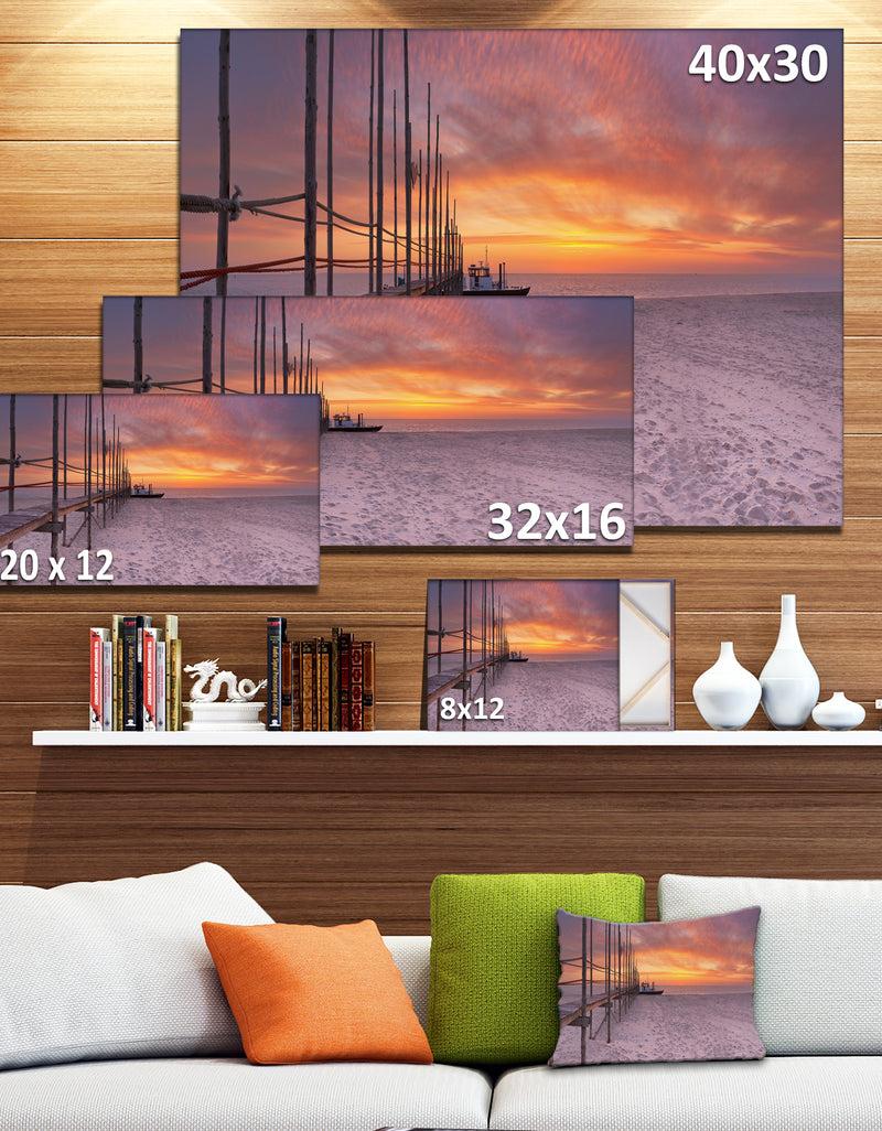 Designq Texel Island Seaside Jetty Panorama - Modern Seashore Canvas Wall Art