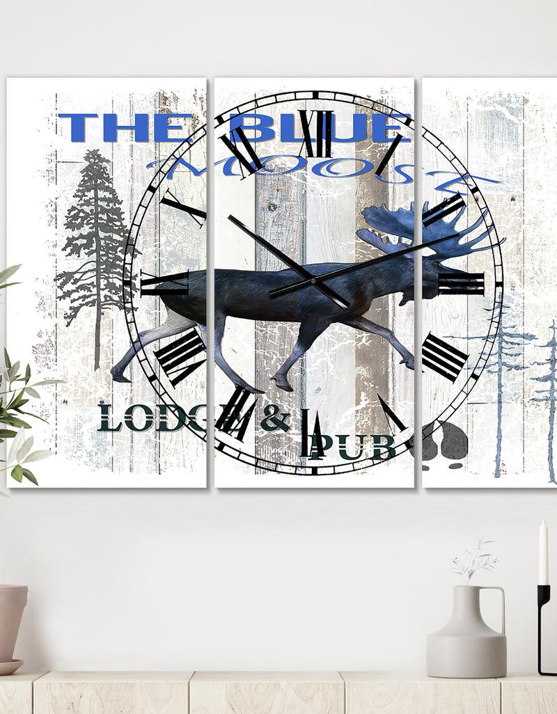 designq The Blue Moose - Oversized Cottage Wall Clock - 3 Panels