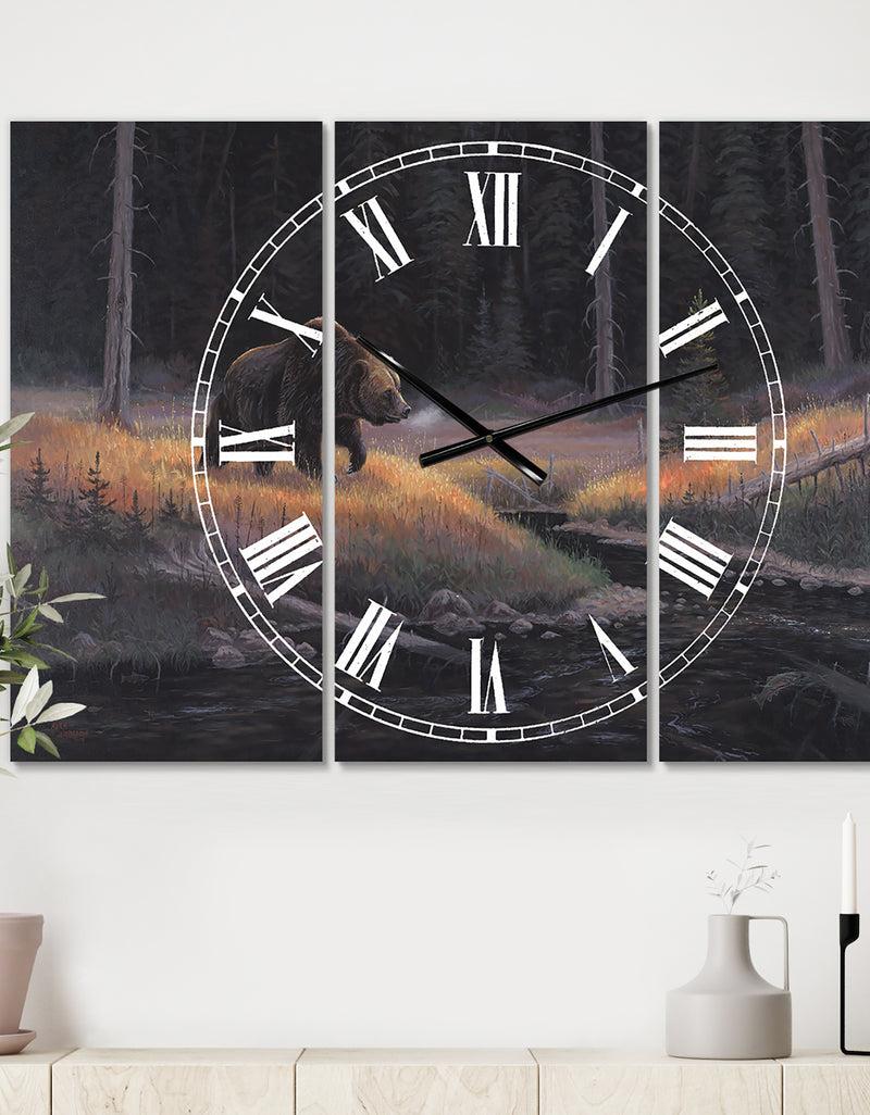 designq The Guardian - Large Traditional Wall Clock - 3 Panels