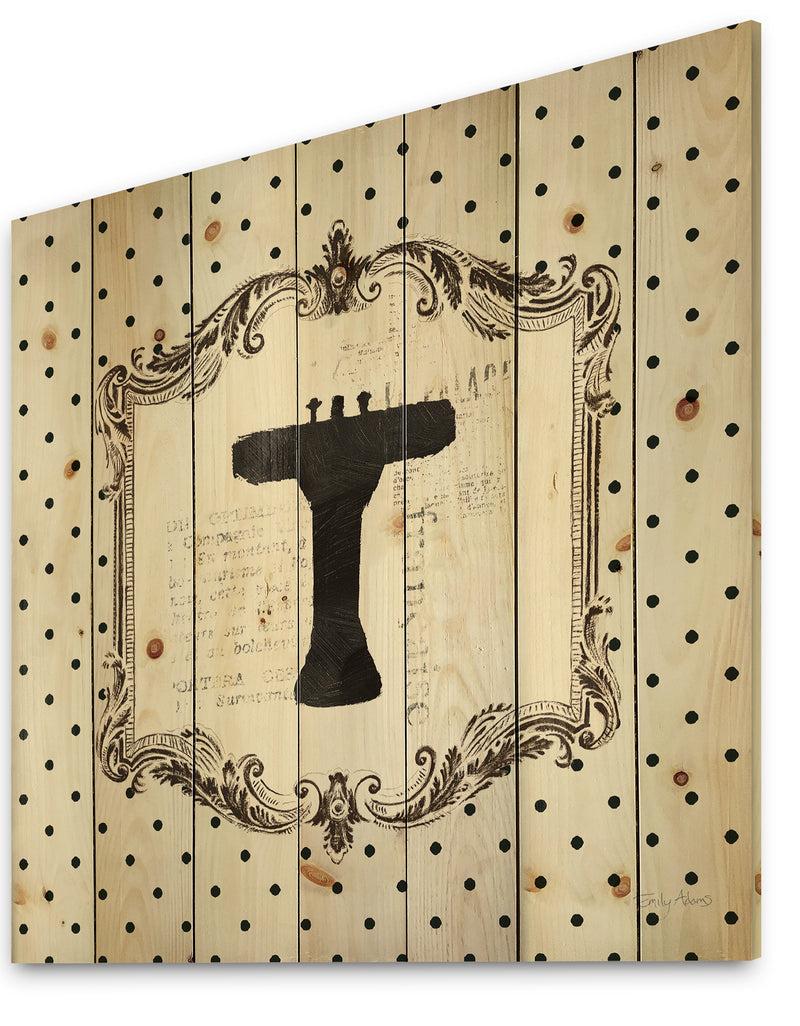 Designq Vintage French Bathroom I - Traditional Bathroom Print On Natural Pine Wood