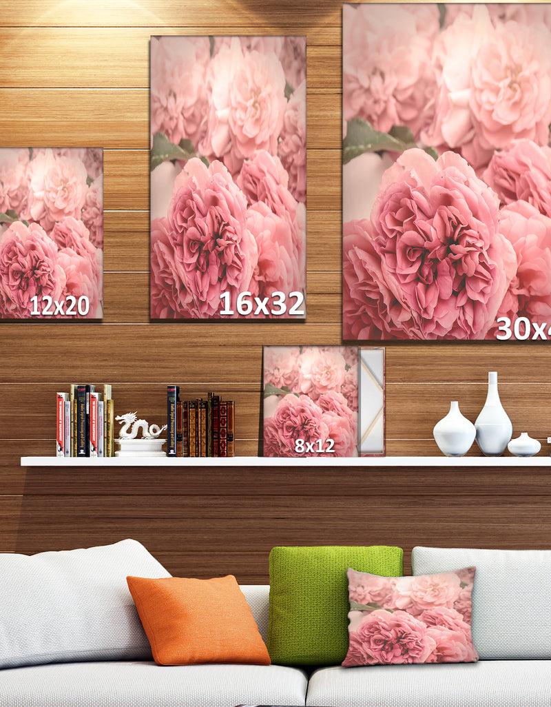 Designq Vintage Style Romantic Roses - Floral Photography On Wrapped Canvas