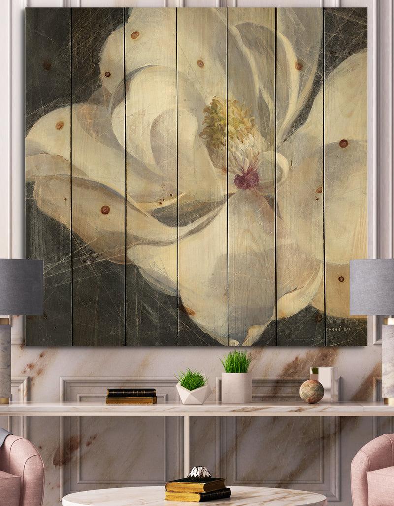 designq Vivid White Magnolia IV - Shabby Chic Print on Natural Pine Wood
