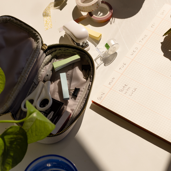 Designworks Ink Office On The Go - Ivory + Coal