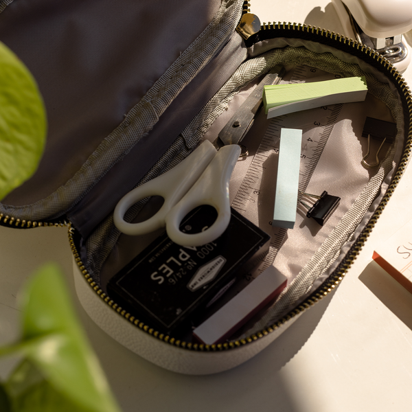 Designworks Ink Office On The Go - Ivory + Coal