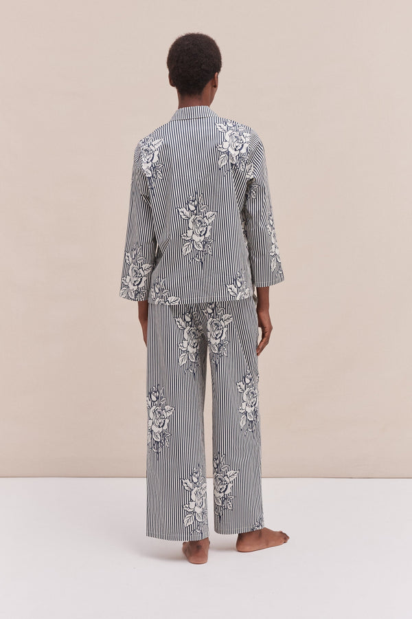 Desmond & Dempsey 402 Long Pyjama Set Pinstripe Rose/Navy