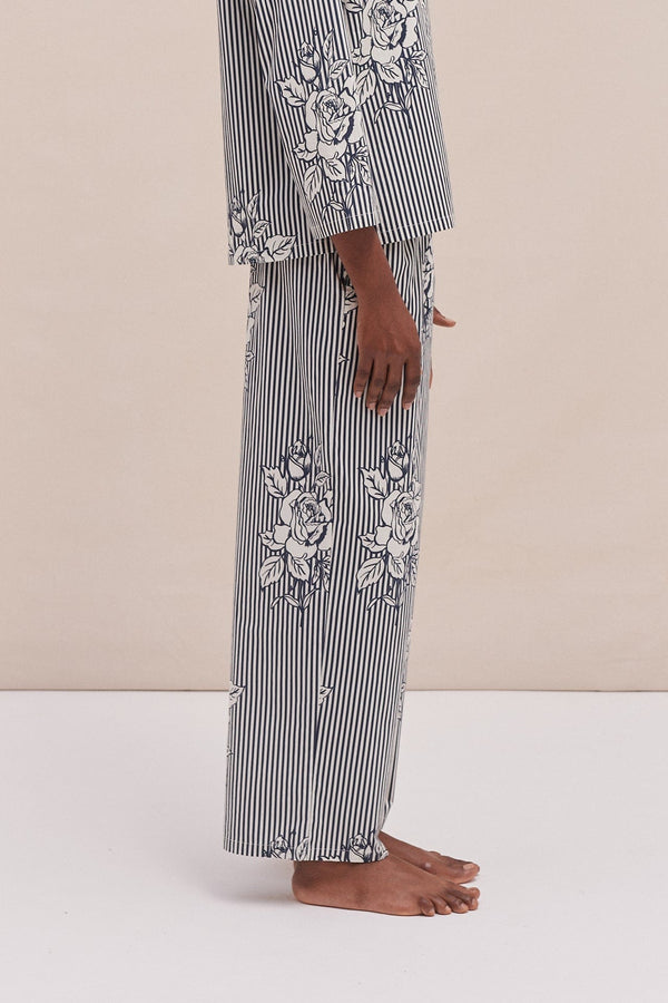 Desmond & Dempsey 402 Pinstripe Rose Navy