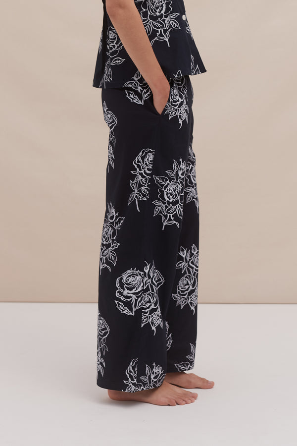 Desmond & Dempsey 402 Posy Navy