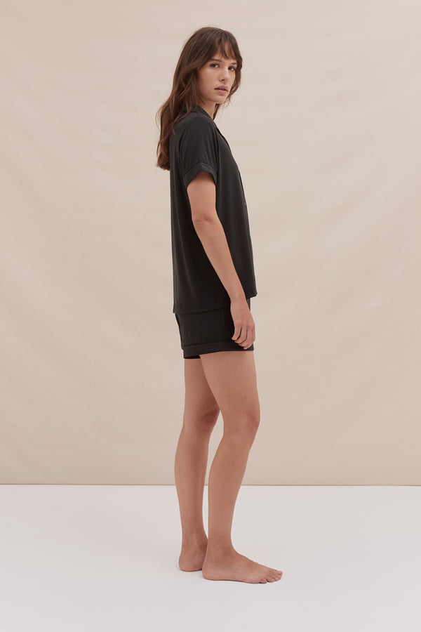 Desmond & Dempsey Black Jersey