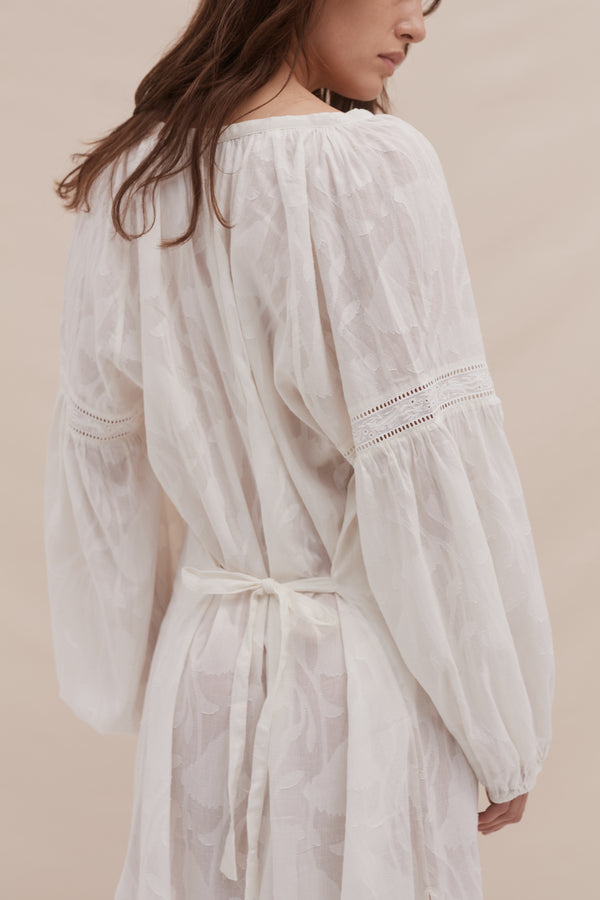 Desmond & Dempsey Floral Jacquard White