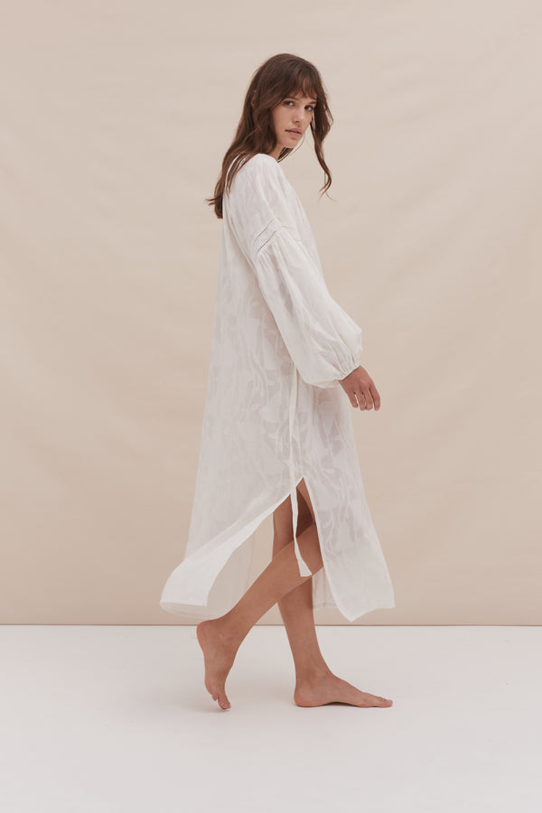 Desmond & Dempsey Floral Jacquard White