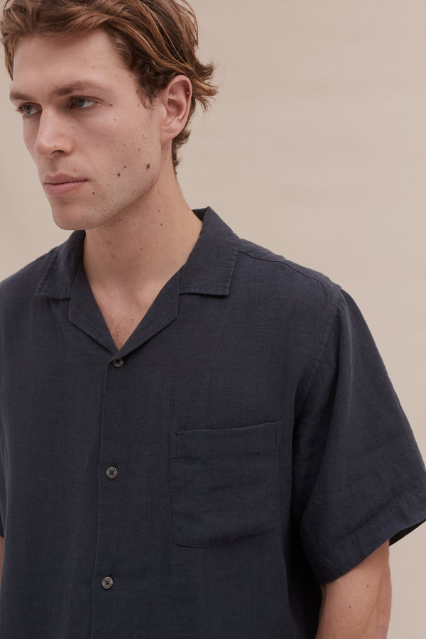 Desmond & Dempsey Petrol Linen