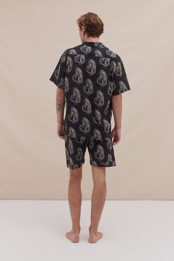 Desmond & Dempsey Sansindo Black Cream