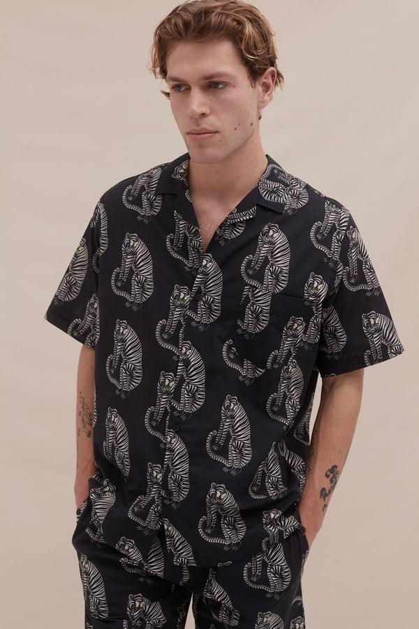 Desmond & Dempsey Sansindo Black Cream