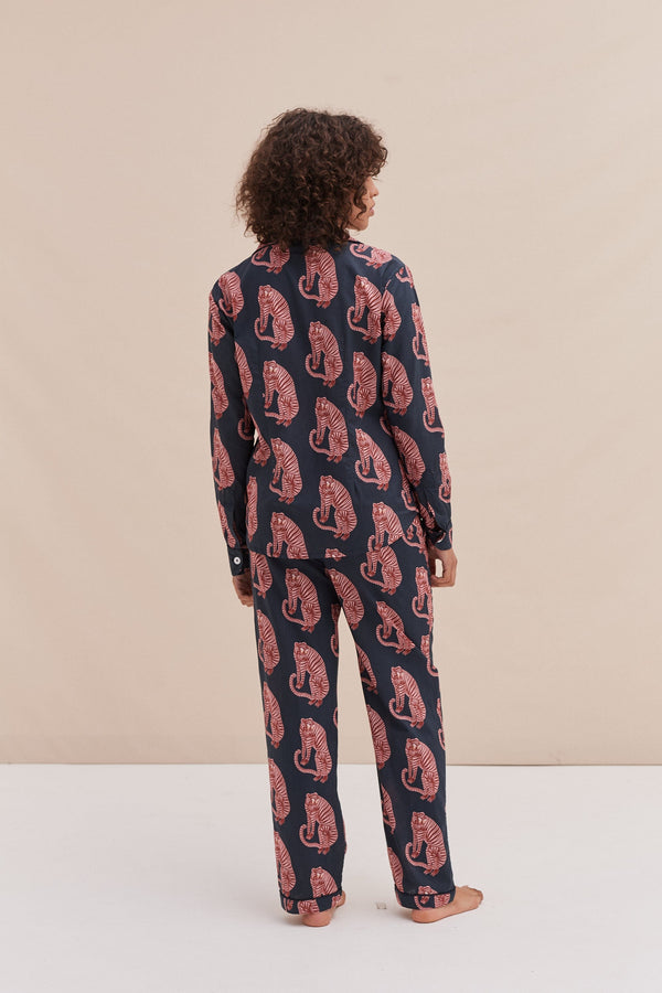 Desmond & Dempsey Sansindo Navy Pink