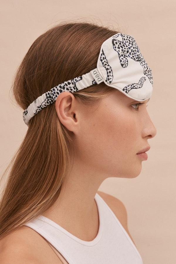 Desmond & Dempsey The Jag Cream