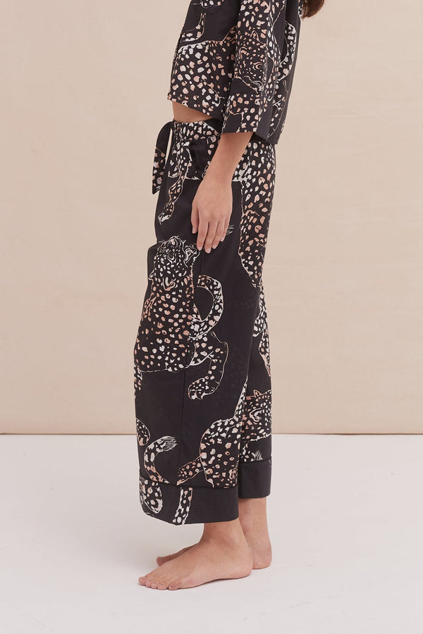 Desmond & Dempsey The Jag Navy