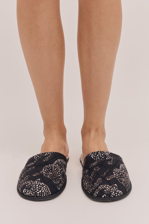 Desmond & Dempsey The Jag Navy