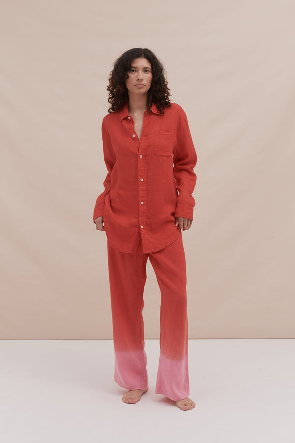 Desmond & Dempsey Long Lounge Set Dip Dye Red/Pink Linen