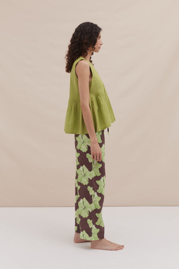 Desmond & Dempsey Pleated Cami And Pocket Trousers Set Plain/Grand Hibiscus Print Cocoa/Lime
