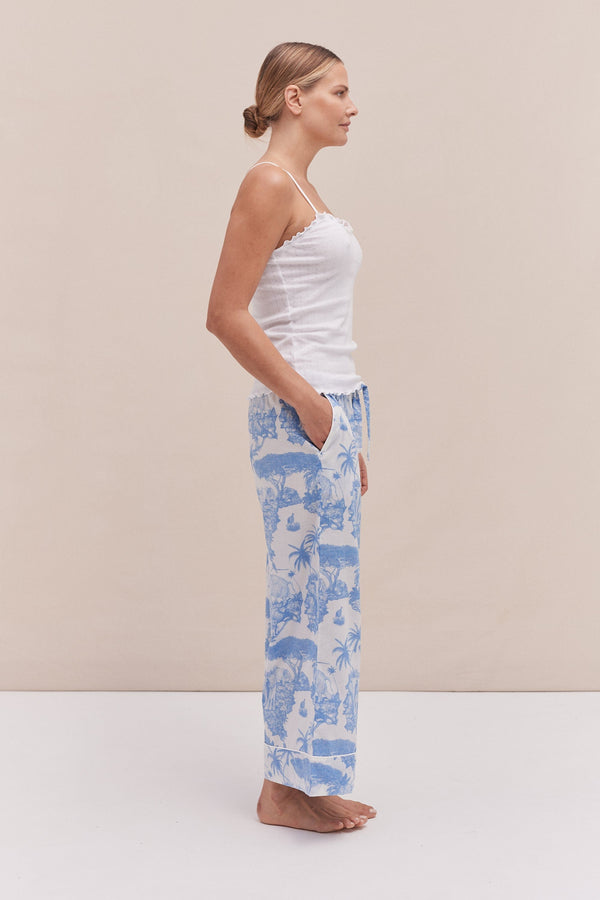 Desmond & Dempsey Soft V Tank Top & Wide Leg Trouser Set White/Loxodonta Print Blue