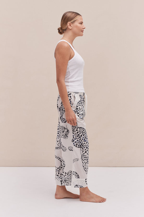Desmond & Dempsey Tank Top & Wide Leg Trouser Set White/The Jag Print Cream