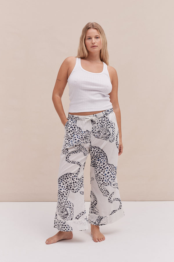 Desmond & Dempsey Tank Top & Wide Leg Trouser Set White/The Jag Print Cream