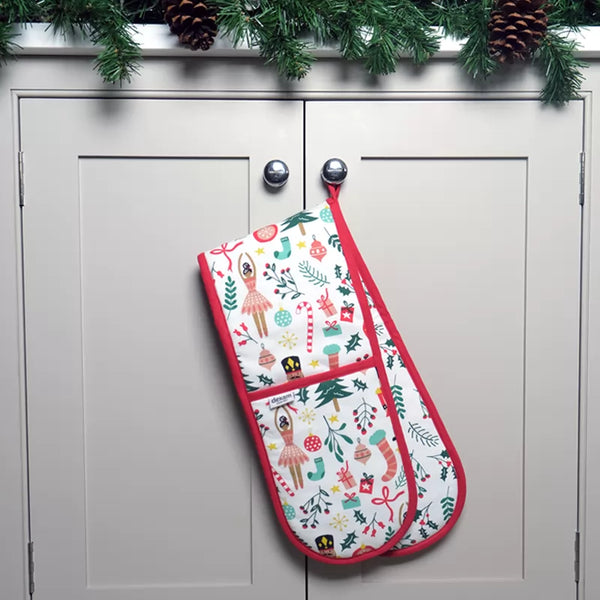 Dexam Nutcracker Recycled Cotton Double Oven Gloves