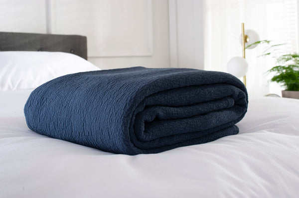 deyongs Guimaraes Bed Throw