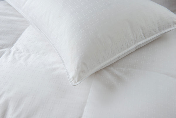 Deyongs Luxury Mongolian Goose Down Duvets