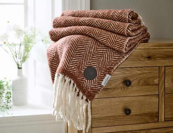 deyongs Moorland 100% Pure Wool Throw