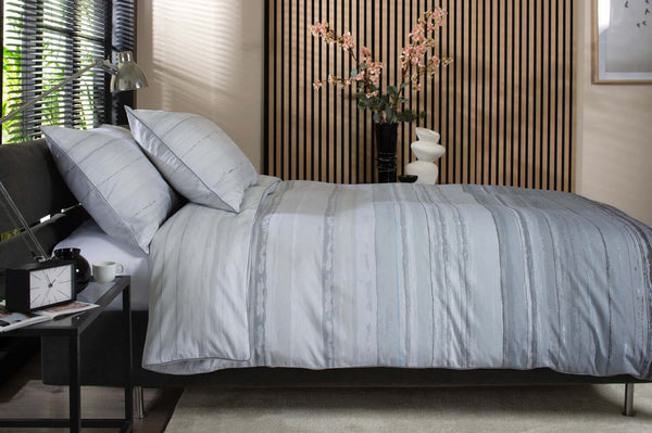 Deyongs Onyx Percale Stripe Duvet Set
