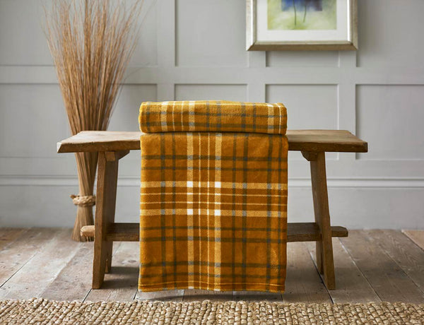 Deyongs Snuggle Touch Microfibre Tartan Throw