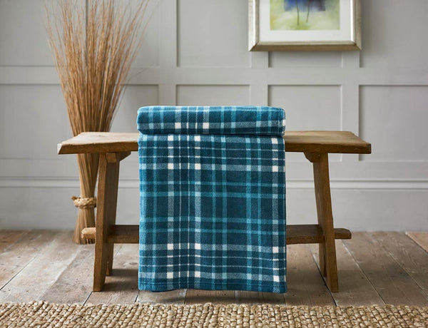 Deyongs Snuggle Touch Microfibre Tartan Throw