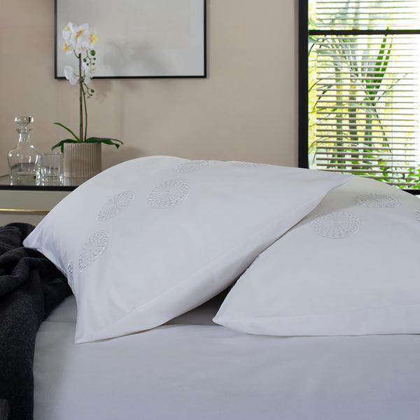 Deyongs Spirals Embroidered 200TC Cotton Duvet Set