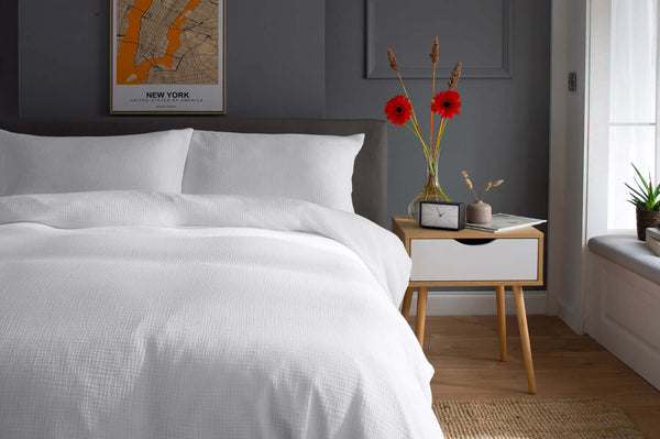 Deyongs St Quentin Gauze Cotton Duvet Set
