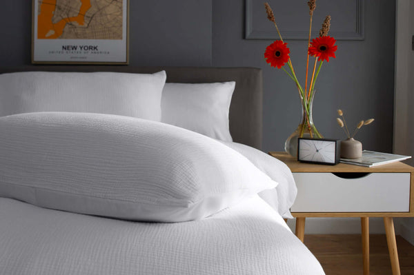 deyongs St Quentin Gauze Cotton Duvet Set