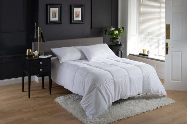 deyongs Superior Fibre Feels Like Down Duvets