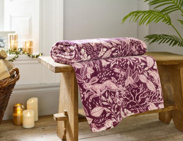 Deyongs Winter Forest Microfibre Printed Throw