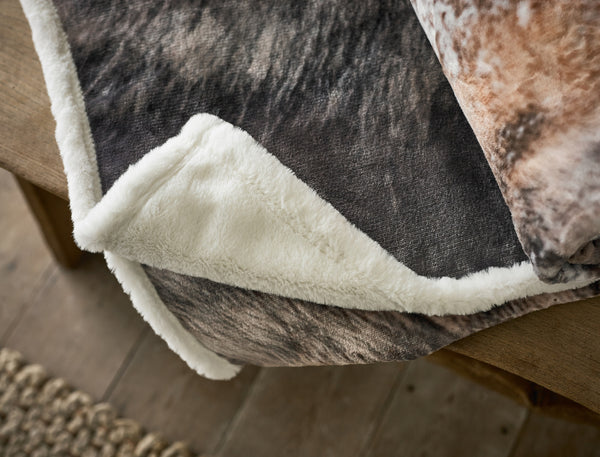 Deyongs Wolf Faux Fur Printed Throw
