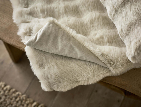 Deyongs Fernley Textured Luxury Faux Fur Throw 200x150cm