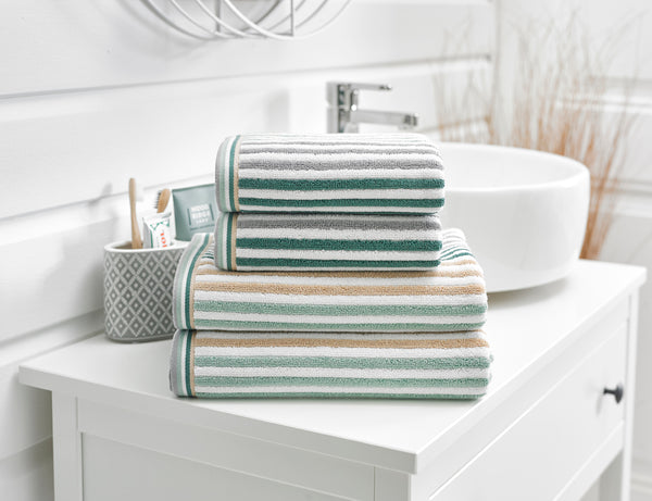 Deyongs Hanover Stripe Towels Cotton Towels 550 GSM