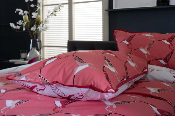 Deyongs Hummingbird Cotton Reversible Duvet Set With Fabric Bag